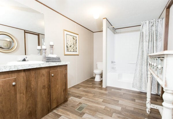 Tyson-Pride-Master Bathroom3 TruMH Tyson Pride Mobile Home Master Bathroom