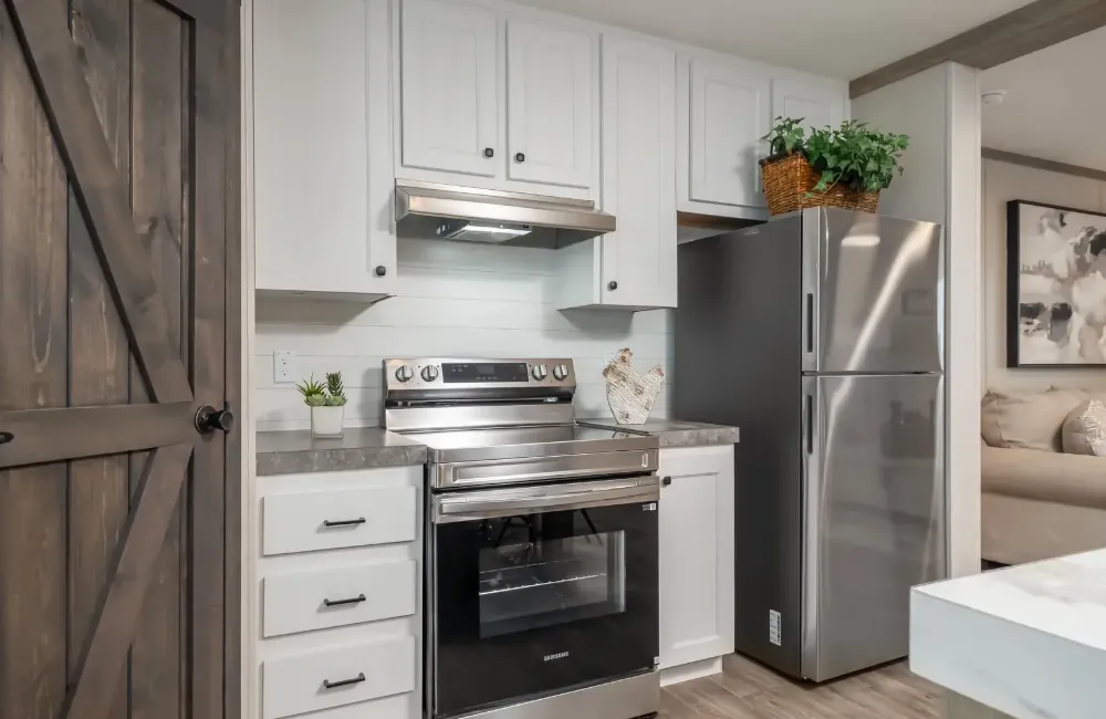 PT 78 SLT28563D Kitchen3