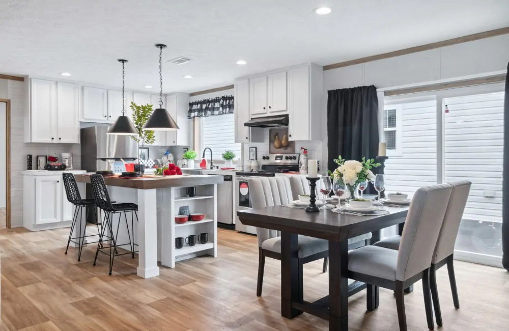 Real Deal SLT28483A. Kitchen