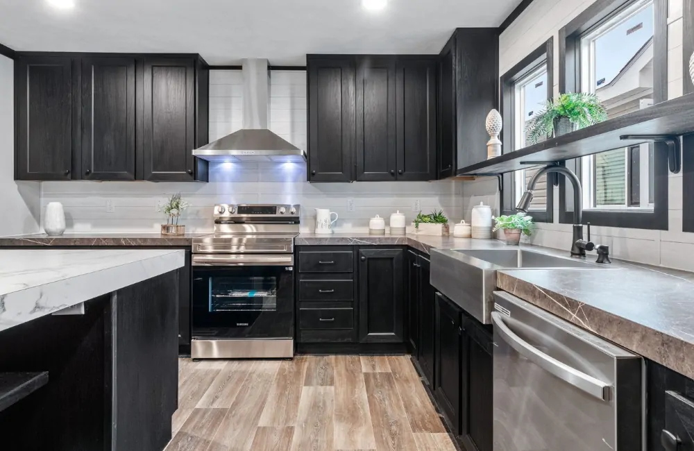 Renegade – SLT28483B kitchen2 Renegade – SLT28483B kitchen2