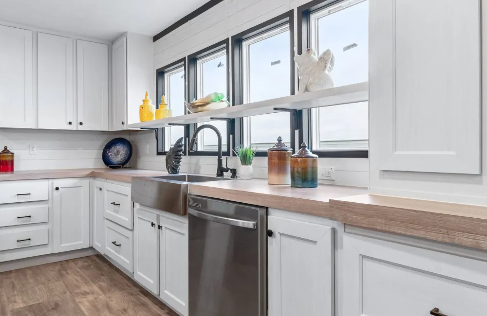 The Hercules SLT32764A. Kitchen3