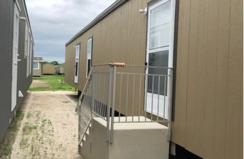 Americana 5:5 AE16765Z Exterior Americana 5:5 AE16765Z Exterior