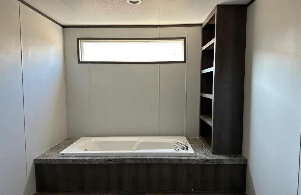 Fleetwood Pure 3268 PU32684U Bathroom4 Fleetwood Pure 3268 PU32684U Bathroom4