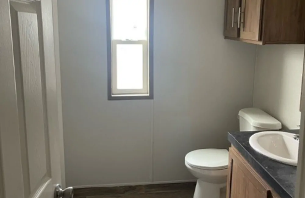 Landmark 50 LM16502L Bathroom3 Landmark 50 LM16502L Bathroom3