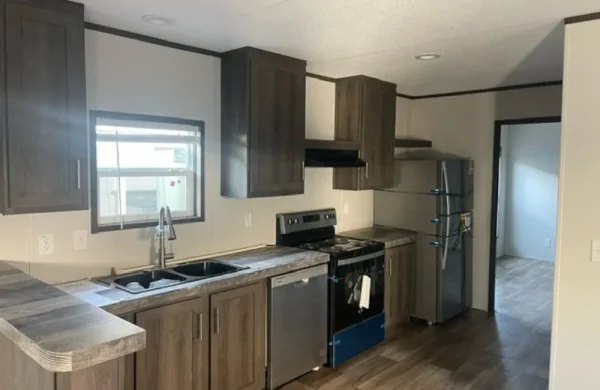 Landmark 56 LM16562L Kitchen2 Landmark 56 LM16562L Kitchen2