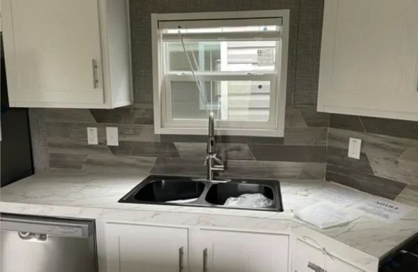 Landmark 76I LM16763I Kitchen8 Landmark 76I LM16763I Kitchen8