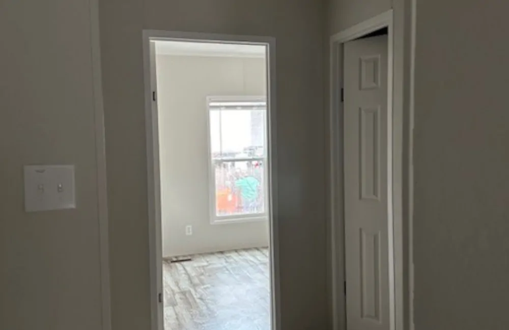 Landmark 76J LM16763J Bedroom