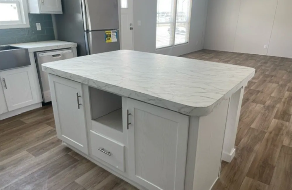 Landmark 76J LM16763J Kitchen3