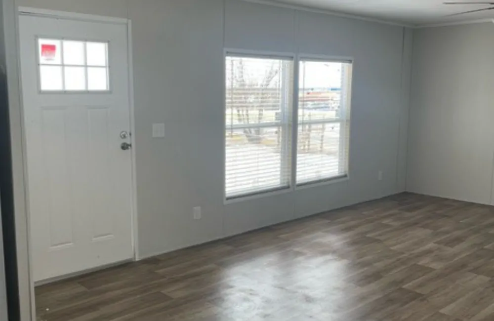 Landmark 76J LM16763J LivingRoom2