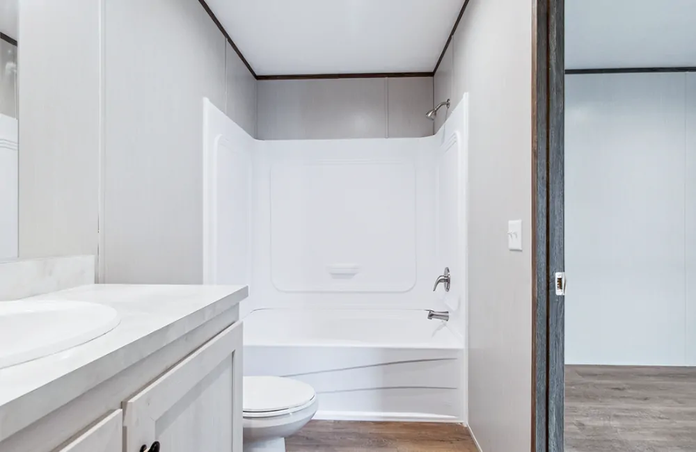Homestead 56 HSD16562A Bathroom2