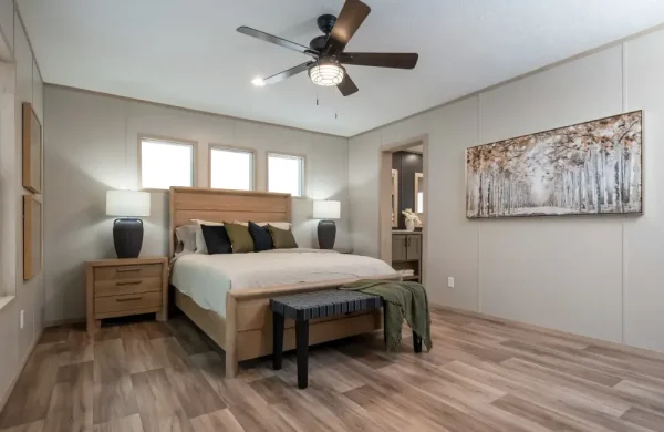 The Crockett CEE28683A Bedroom