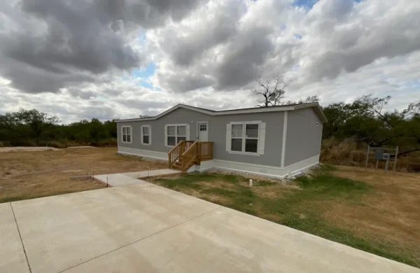 Alamo Cove Exterior3