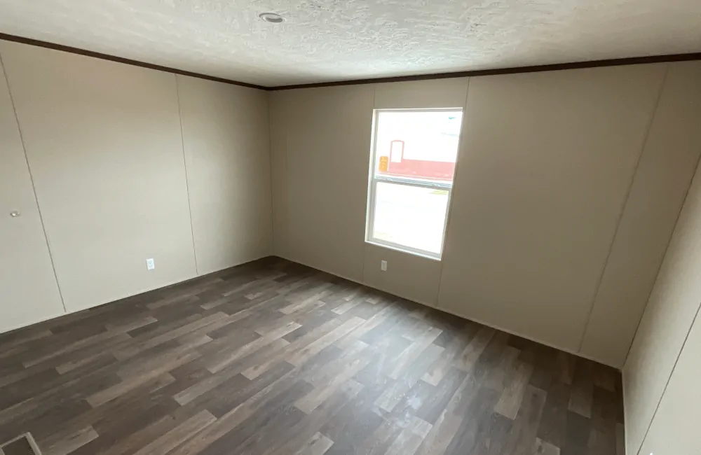 Clayton Glory Bedroom2