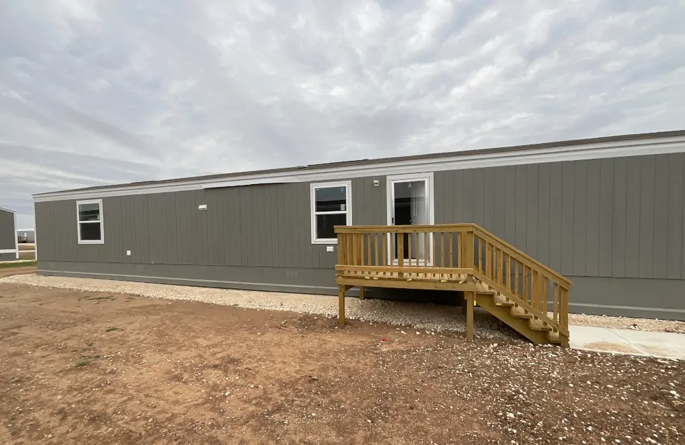 Clayton Glory Exterior3