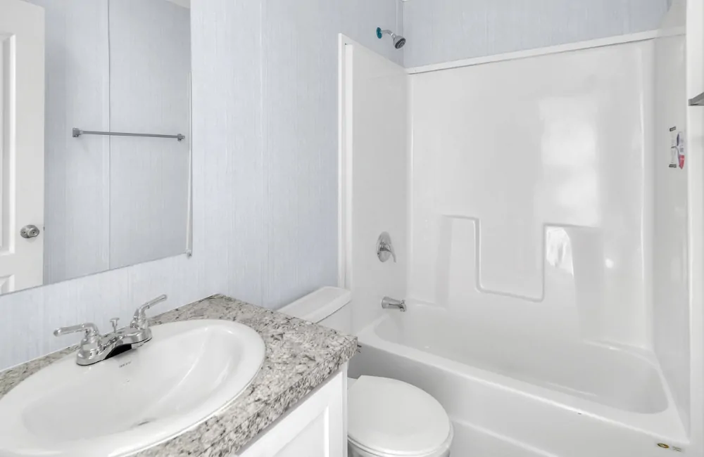 Maxx ELITE 76R Bathroom5