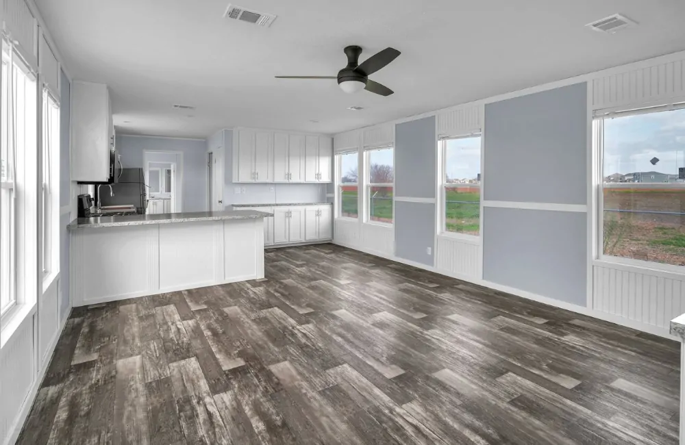 Maxx ELITE 76R Kitchen2
