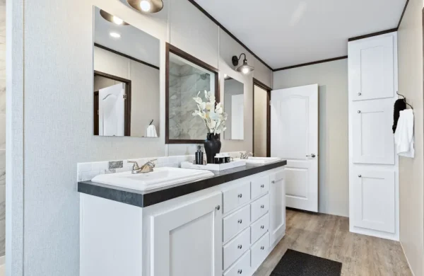 The Daly TTM32563A Bathroom5 The Daly TTM32563A Bathroom5