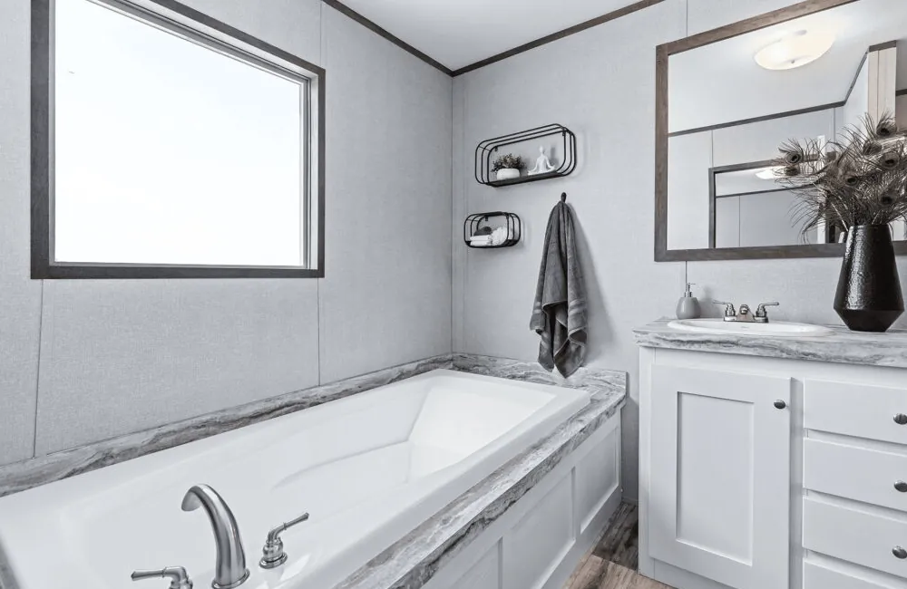The Cuatro FAC18764A Bathroom The Cuatro FAC18764A Bathroom