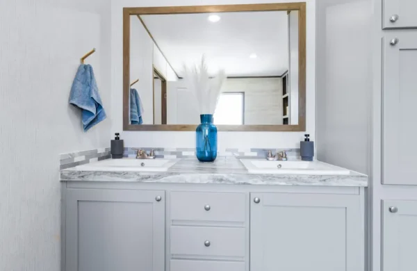 The Player TTM32644A Bathroom2 The Player TTM32644A Bathroom2