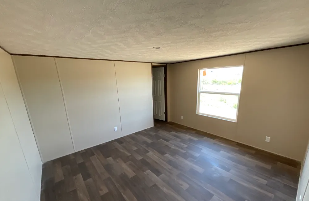 TRU Triumph Bedroom2 TRU Triumph Bedroom2