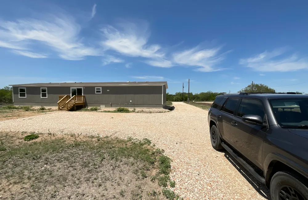 TRU Triumph Exterior8 TRU Triumph Exterior8