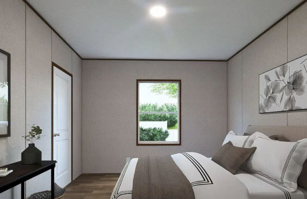 Redwood TRT28765RH Bedroom2