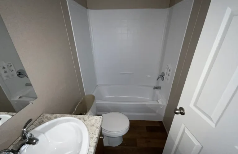 Tru Origin Cypress TRT14764C Bathroom3