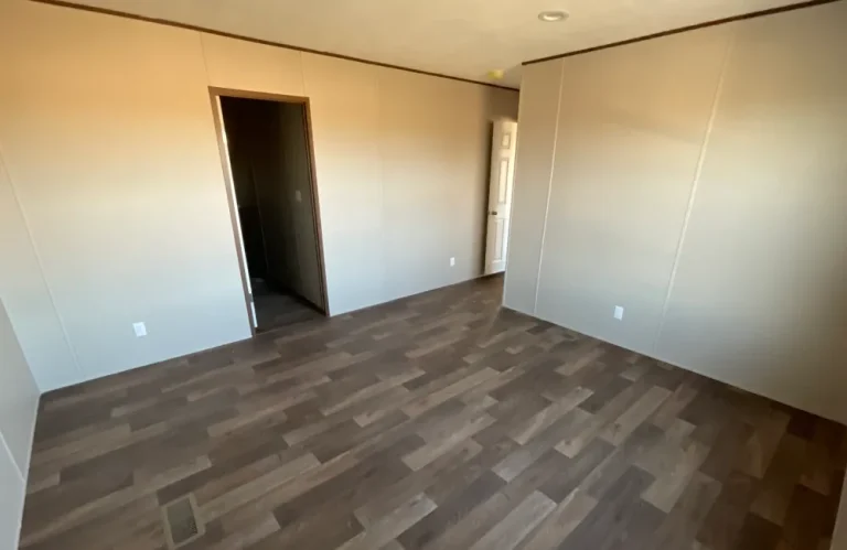 Tru Origin Maple TRT28483M LivingRoom4