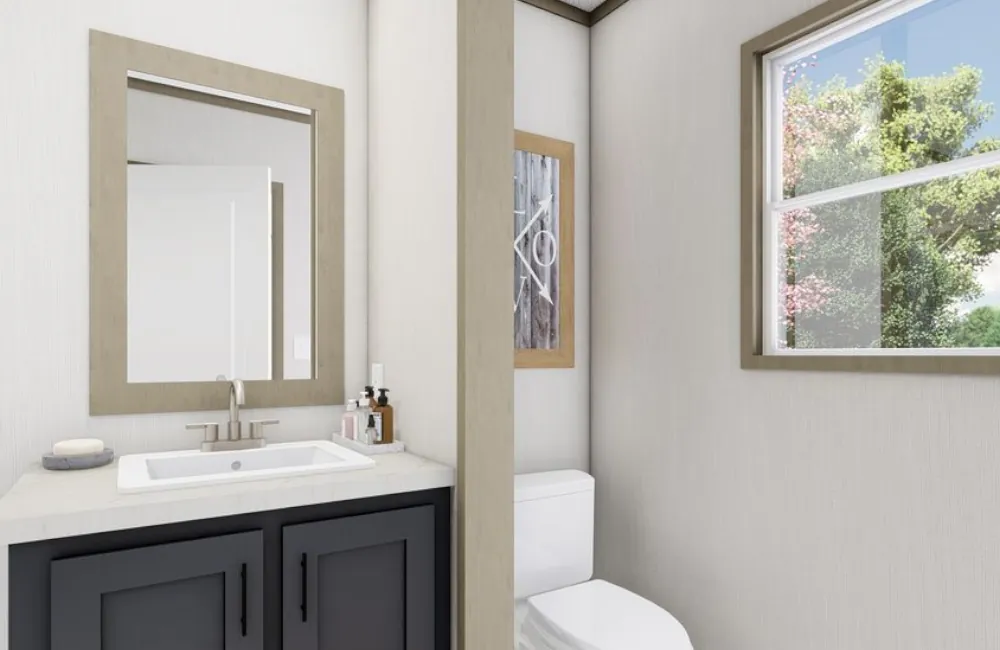 The Lewis CEJ16562A Bathroom3