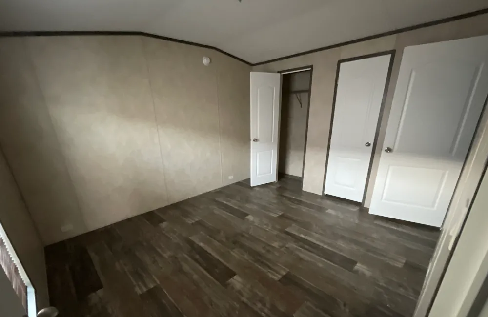 Legacy Bedroom2