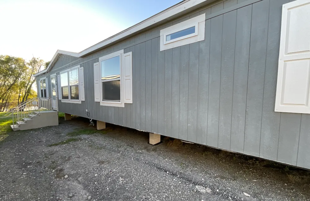 Legacy Exterior3