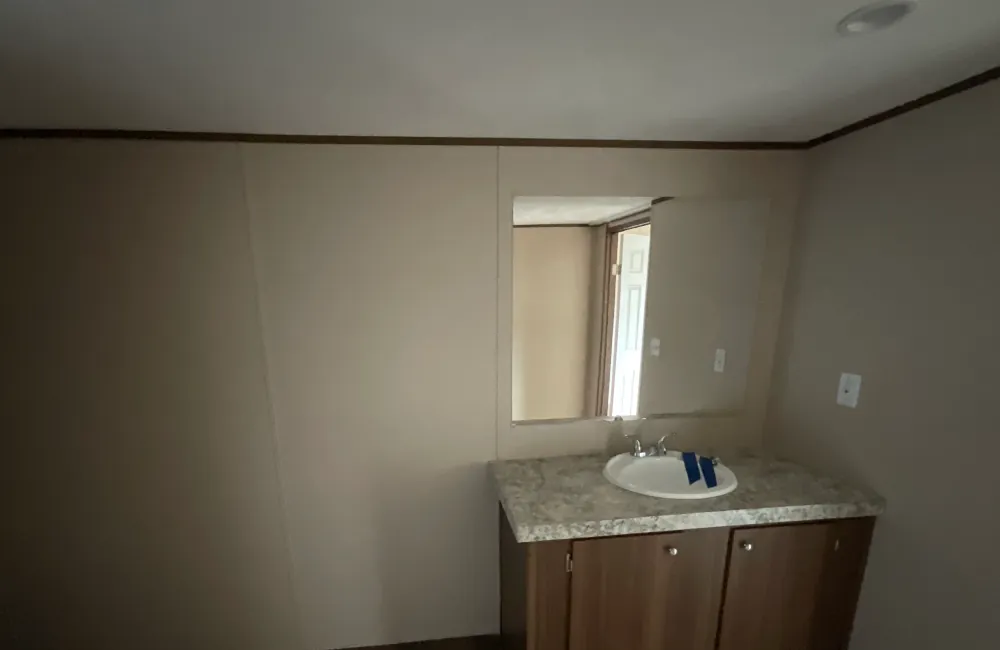 Thrill Bathroom2