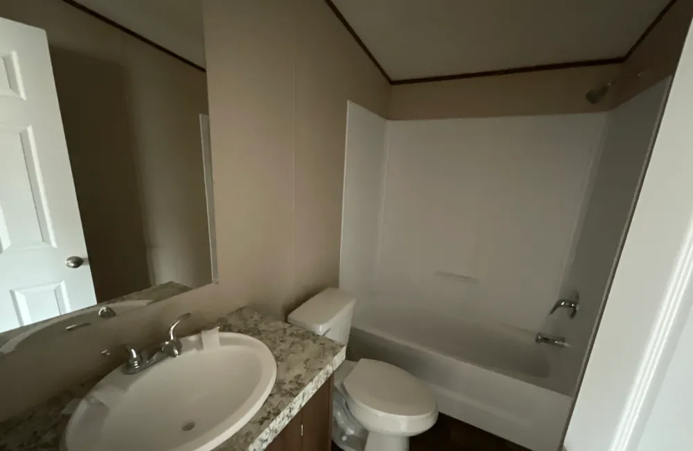 Thrill Bathroom4