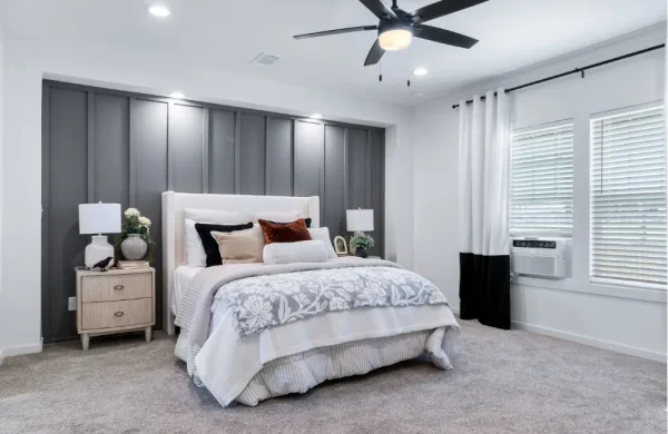 The Iron Peak SAP32644A Bedroom