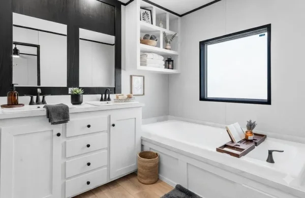 The Resolution XL RSV16803B Bathroom The Resolution XL RSV16803B Bathroom