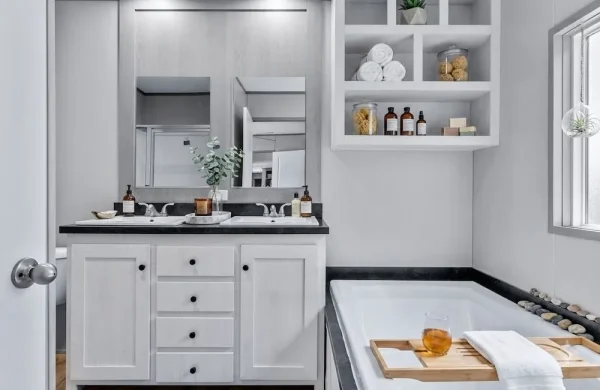 Resolution W RSV16763W Bathroom