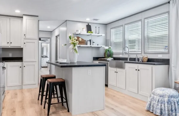 Resolution W RSV16763W Kitchen
