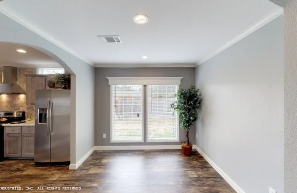 Meridian De Vaca MP32643A Dining Room 1