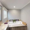 Meridian De Vaca MP32643A Master Bathroom 2