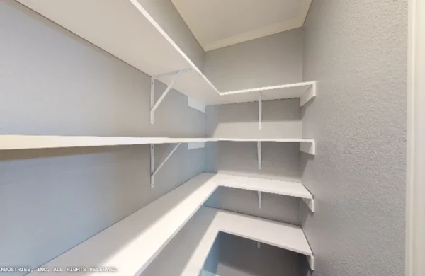 Meridian De Vaca MP32643A Pantry