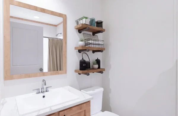 The Summit CEE32764A Bathroom